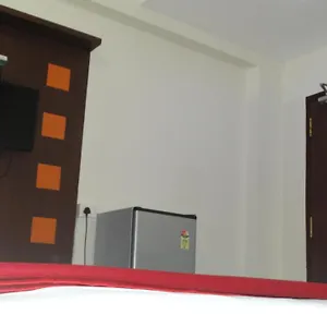 Kalyan Tourist 3* Palakkad